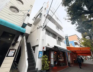 ホワイトマンションの画像