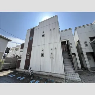 フルハウス【2階】の外観