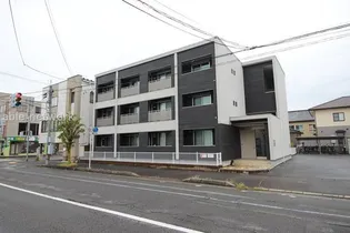 ジュネス Mの画像