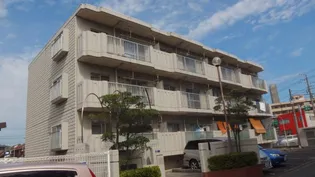 市川グリーンタウン磯貝【2階】の外観