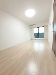 スカイメゾン【2階】の居間