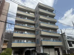 東京都世田谷区宮坂2【マンション】の外観