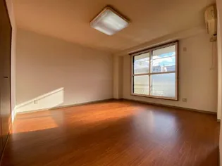 メーゾン・カトー【2階】の居間