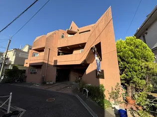 マ・メゾン【2階】の外観