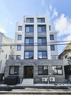 SENSE RESIDENCE 用賀の外観
