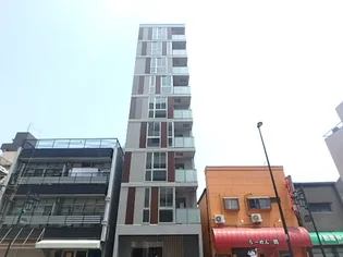 八番館【7階】の外観