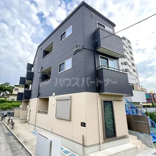 フレグラント亀有【3階】の外観