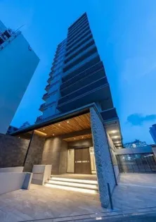 東京都新宿区西新宿8【マンション】の外観