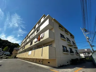 カルチャー岡【2階】の外観