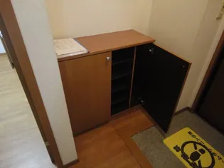 グレイスせせらぎ【2階】の玄関