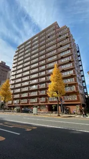 赤門ロイヤルハイツ【9階】の外観