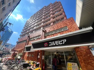 シャンボール三軒茶屋【12階】の外観