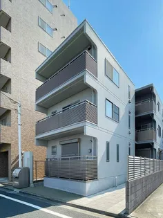 東京都荒川区西日暮里2【マンション】の外観