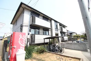 プラムコート【2階】の外観