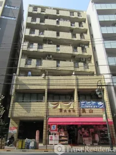 東京都荒川区東日暮里6【マンション】の外観