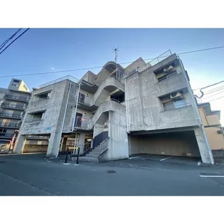 ハウスセーラム【3階】の外観