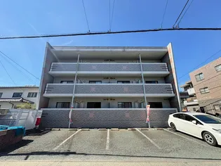 ウイングス7番館【3階】の外観