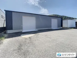 香川県坂出市西庄町【一戸建】の外観