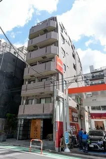 東京都新宿区東五軒町【マンション】の外観
