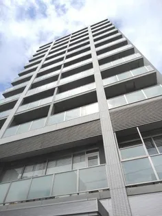 東京都港区芝3【マンション】の外観