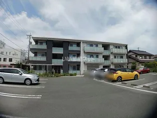 ラ シャルールの画像