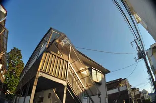 フラット23-4【2階】の外観