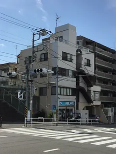 アーバンヒルズ【3階】の外観