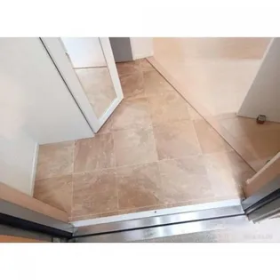 メゾンルボワ東【4階】の玄関