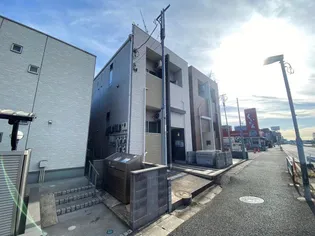 マザーユニックス【2階】の外観