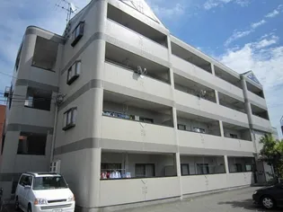 グランシャルマン通町【3階】の外観