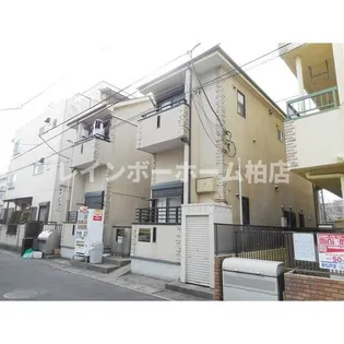 ヒューマンパレス新松戸II【1階】の外観