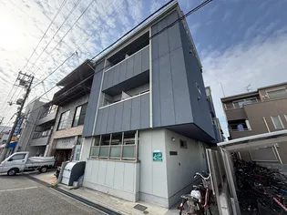 ピノワールド【1階】の外観