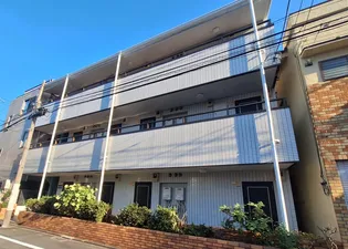 シャトーパール【1階】の外観