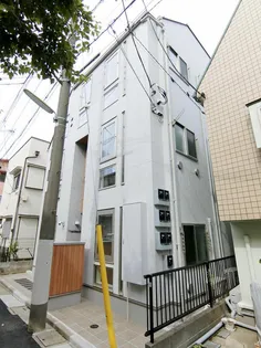 ヒューゲルハイム三軒茶屋【2階】の外観