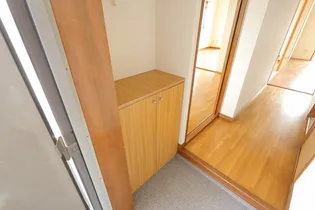 スノーランド城西【4階】の玄関