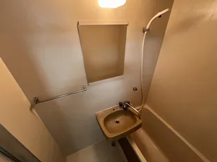 ベルヴィーユ恒久II【2階】の内装