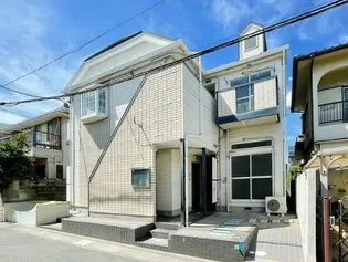 グランレゼル大宮七里【2階】の外観