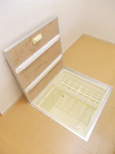 シルバーストン II【1階】の内装