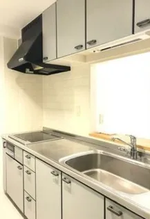 アーバンコート中須賀弐番館【2階】のキッチン