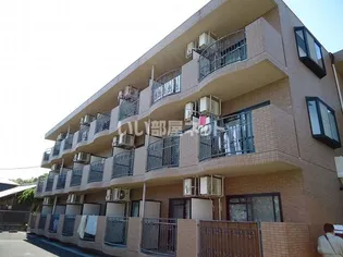 リュミエ京田辺【1階】の外観