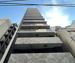 東京都中央区日本橋本町4【マンション】の外観