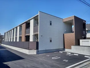 クレイノファミリアの画像