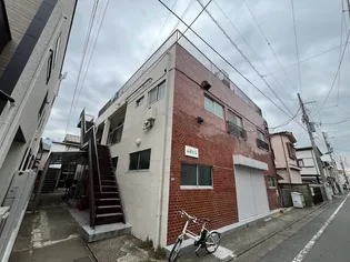 山ビルの画像
