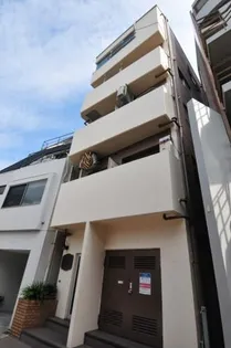東京都文京区千駄木5【マンション】の外観