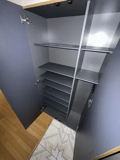 エル・パラシオ【3階】の玄関