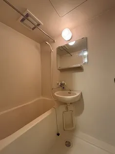 アルファ東古松II【1階】の風呂