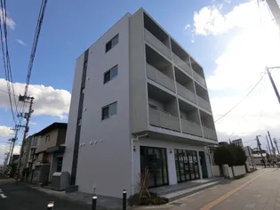 クオーレ薬師堂【3階】の外観