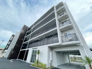 LUANA湘南【2階】の外観