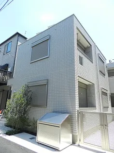 INCLINE【1階】の外観