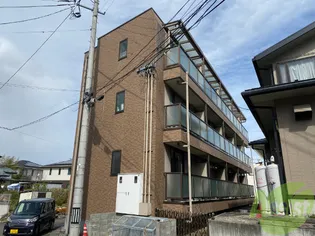 マンションマムリンの画像